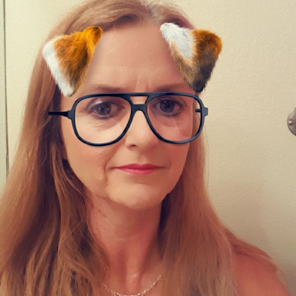 Meet your Posher, Lori